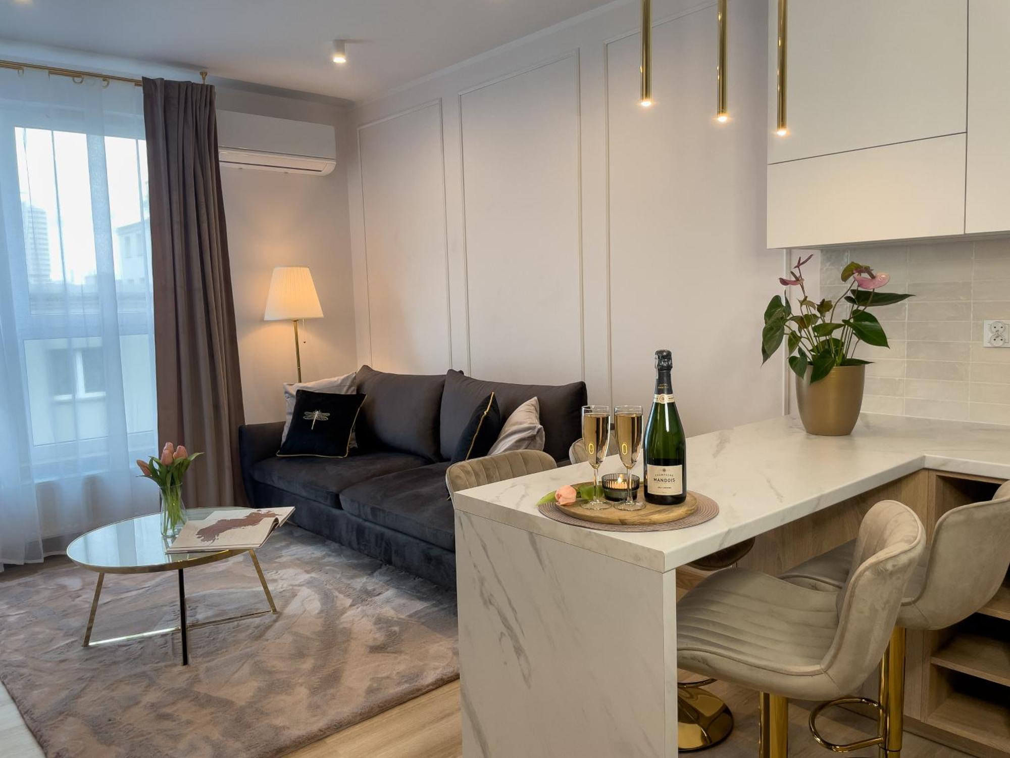 Urban Apartments Luxury Opolska 10 No 29, Free Garage, Self Check-In Katowice Exterior foto